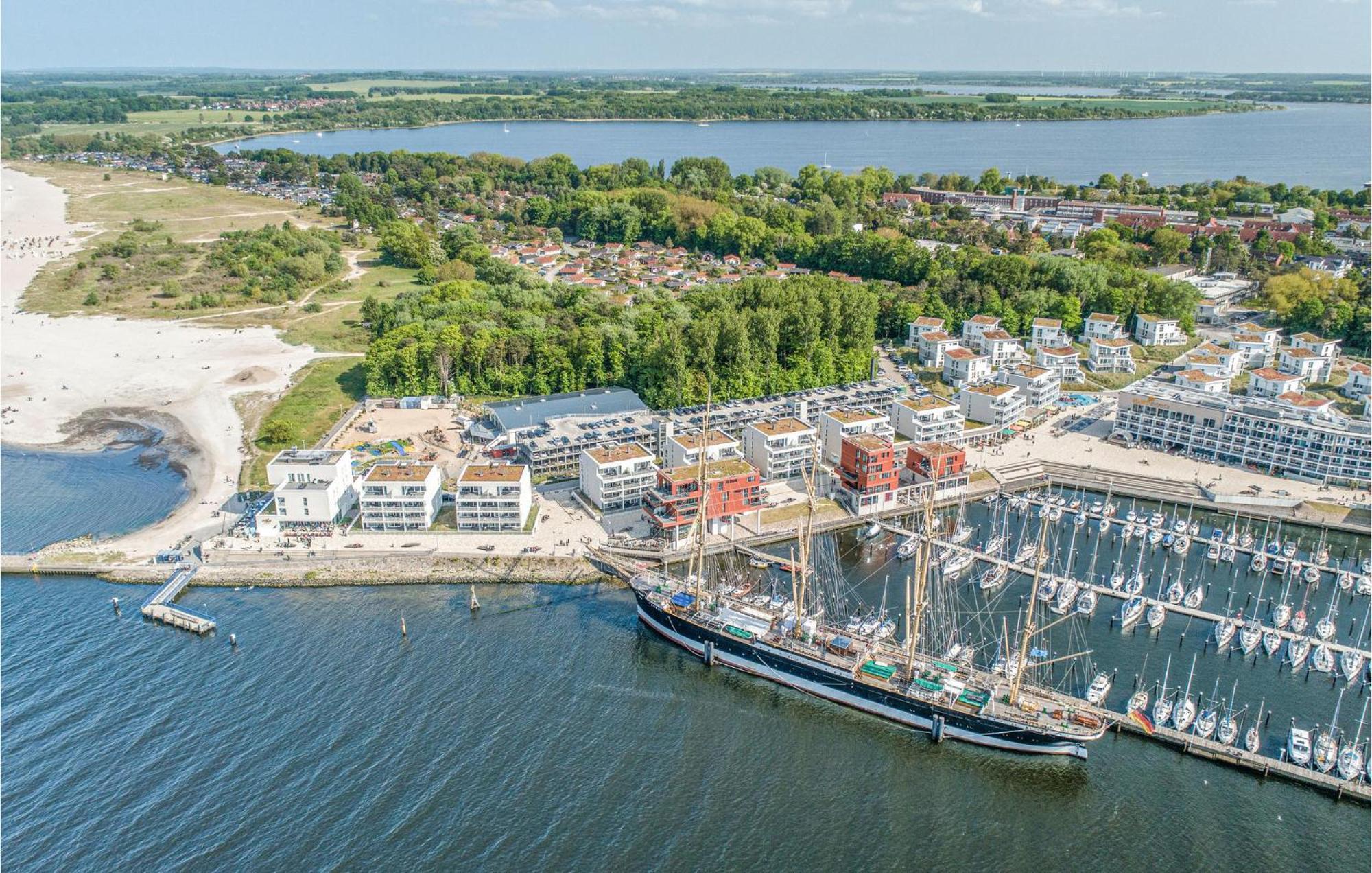 1 Bedroom Cozy Apartment In Luebeck Travemuende Eksteriør billede