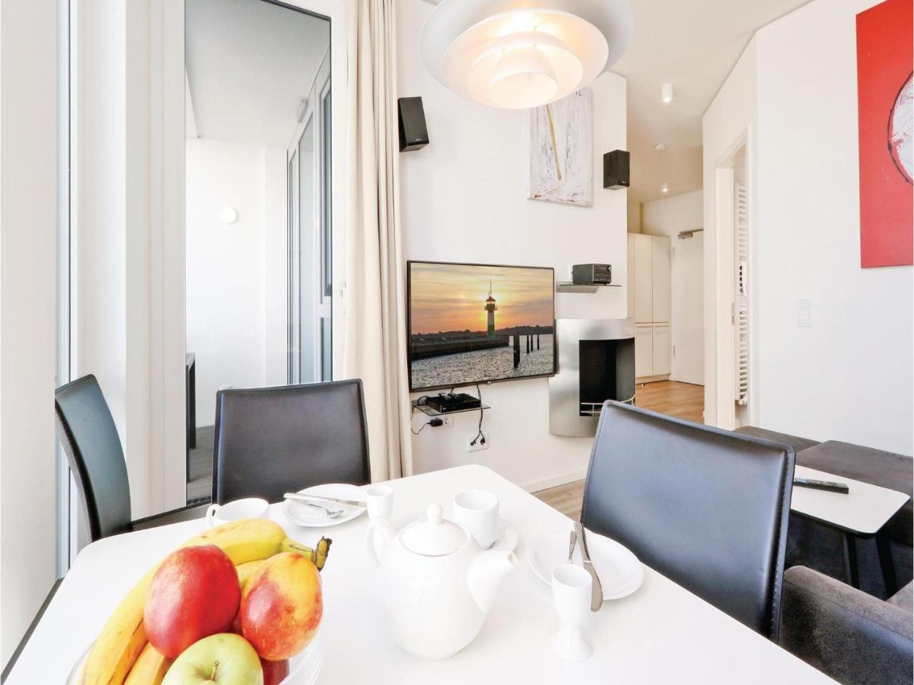 1 Bedroom Cozy Apartment In Luebeck Travemuende Eksteriør billede